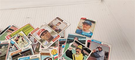 Lot Of Baseball Cards
