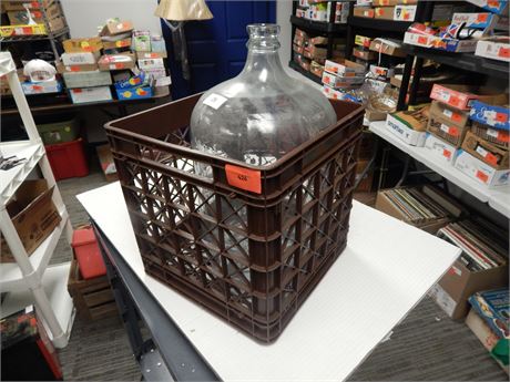 Glass carboy
