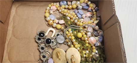 Lot of Jewelry