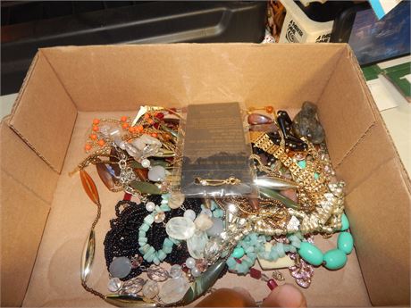 Lot Of Jewelry