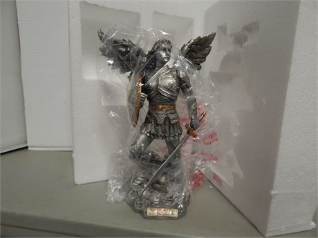Studio Collecion ST. Michael Statue
