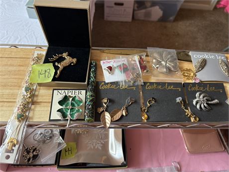 Jewelry Lot