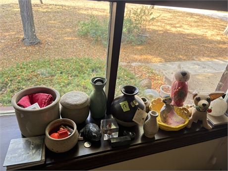 Pottery, Decor