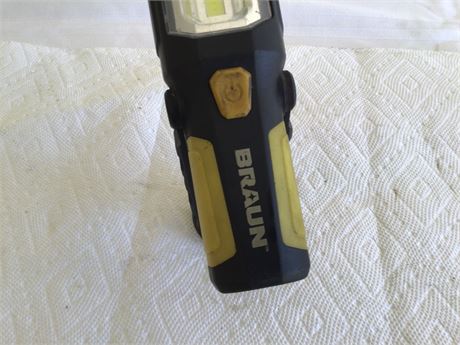 Braun Flashlight - WORKS