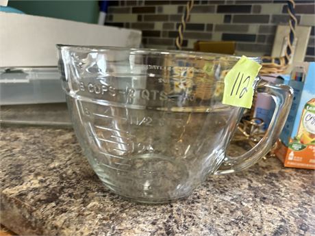 Pyrex Measuring Cup