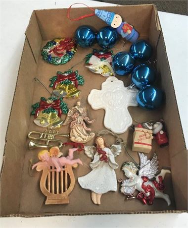 Christmas Bulbs & Decorations