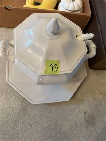 Serving Dish with Lid and Ladle