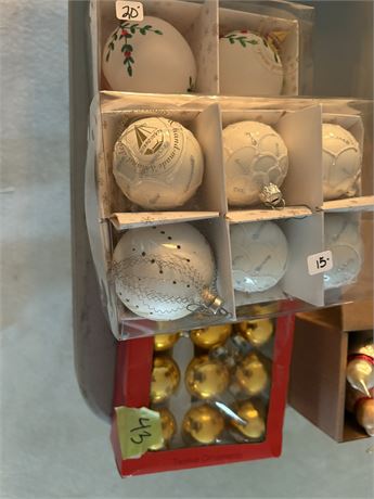 Christmas Tree Bulbs