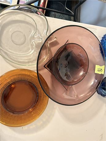 Glassware Plates, Apple Shape Plates, Bowl (Crack in Bowl)