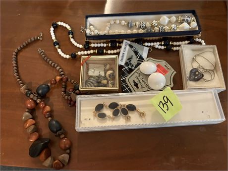 Jewelry Lot