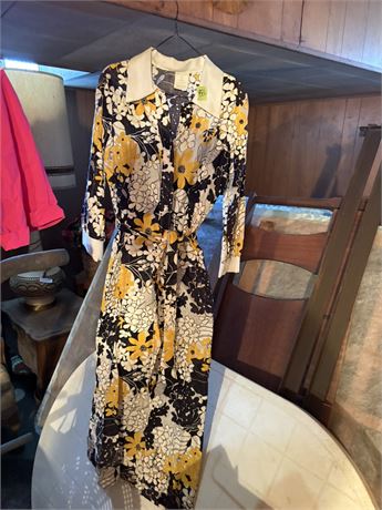 Vintage Floral Outfit