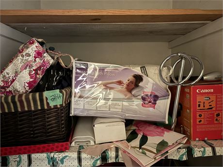 Misc Lot, Makeup Bag, Bath Pillow
