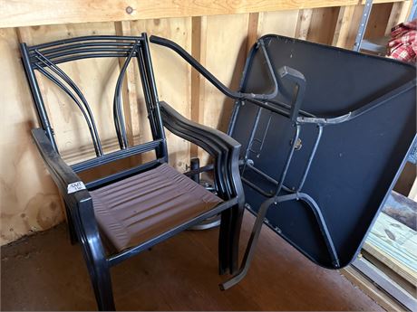 Outdoor Table and Chairs