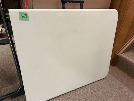 Folding Table