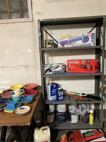 Metal Shelf (Items on shelf NOT included)