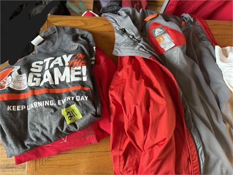 Nike Jacket, T-Shirts, Cleveland Indians Shirts