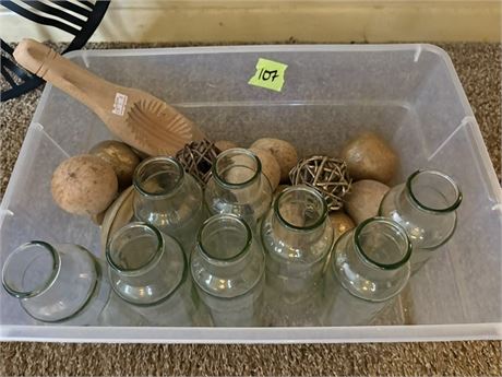 Bottles, Decor