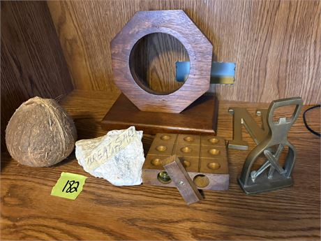 Decor, Game
