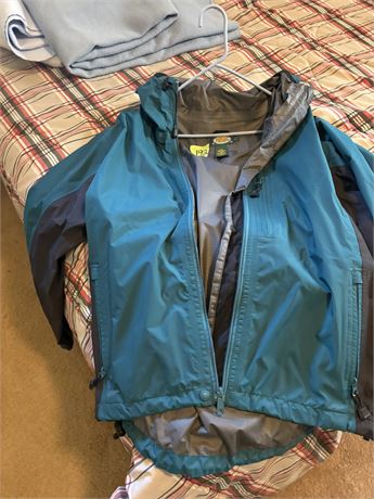 Cabela's Women's Jacket