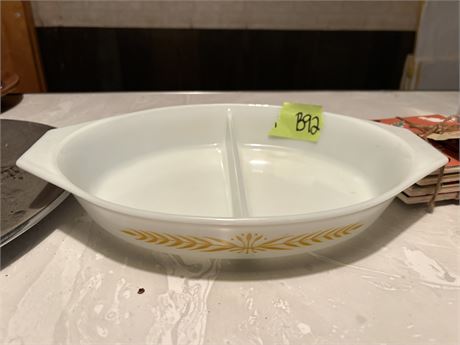 Pyrex Divided Bowl