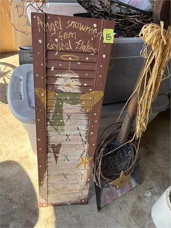 Winter Decor, Shutter and Shovel