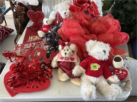 Valentine's Day Decor, Bears