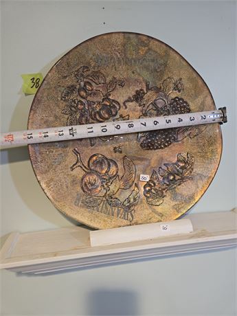 Decorative Plate and Shelf