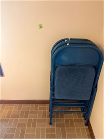 Folding Chairs (4)