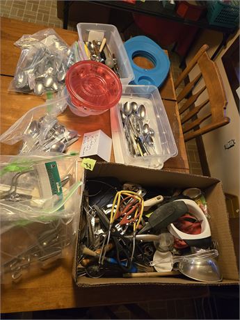 Kitchen Utensils and Flatware
