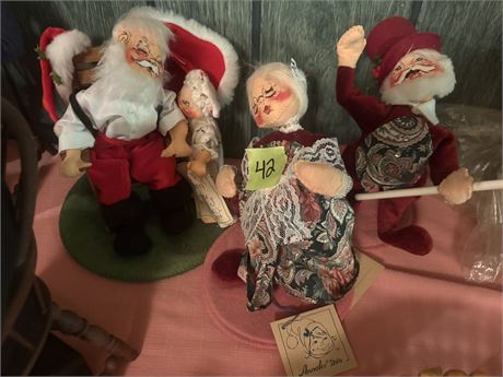 Annalee Dolls