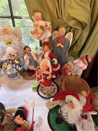 Annalee Dolls
