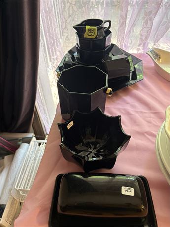 Black Dishes