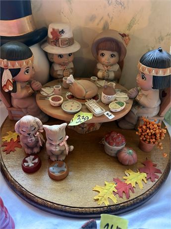 Thanksgiving Decor