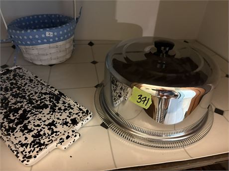 Cake Pan, Misc