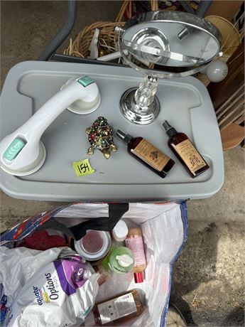 Mirror, Personal Care Items