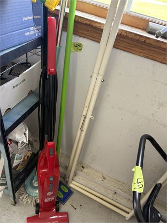 Dirt Devil, Brooms