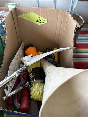 Misc Lot, Flashlights, Funnel