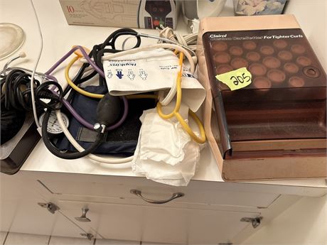 Shoe Shiner, Curlers