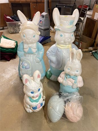 Vintage Blow-Molded Plastic Bunny Family