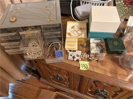 Jewelry Lot